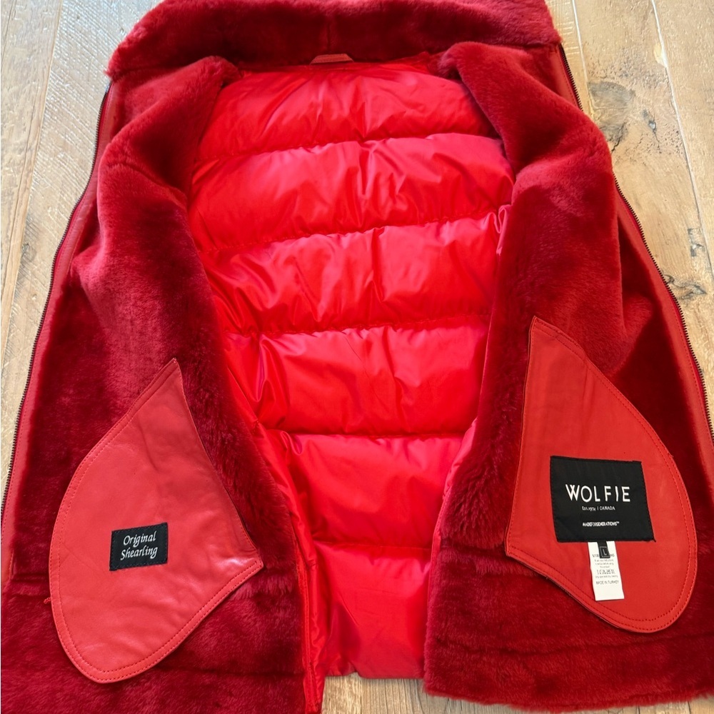 Wolfie Women's Plush Red Dyed Shearling Down Filled Vest NWT L - Picture 10 of 13